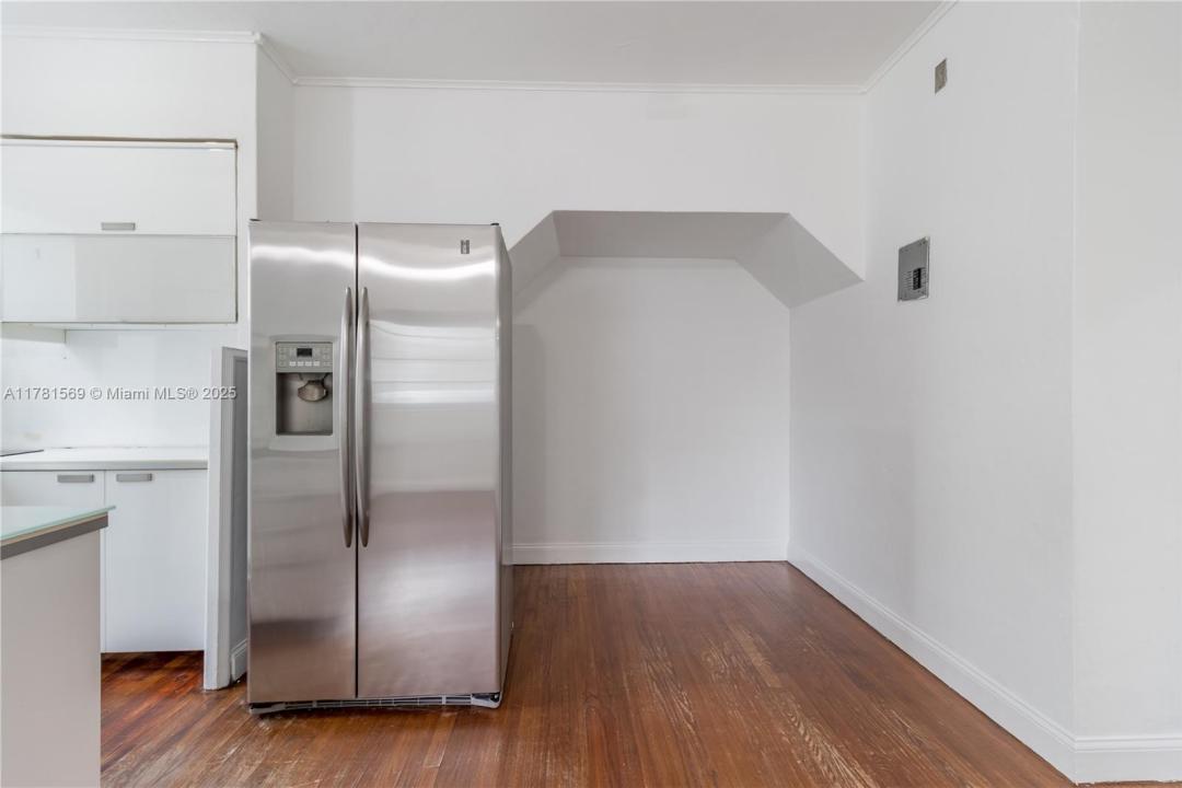 639 12th St 1, Miami Beach, Florida 33139
