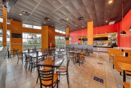 Established Chicken Grill Restaurant In Prime Hialeah Gardens Location, Hialeah Gardens, فلوريدا 33018, الولايات المتحدة