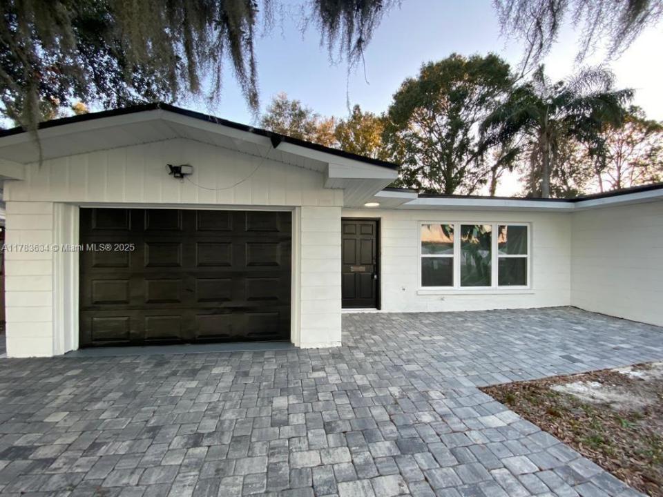 1204 LAKE ELBERT, Winter Haven, Flórida 33880, Estados Unidos