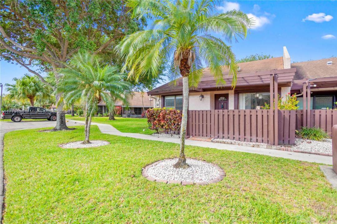 8336 NW 37th Pl 8336, Sunrise, Florida 33351