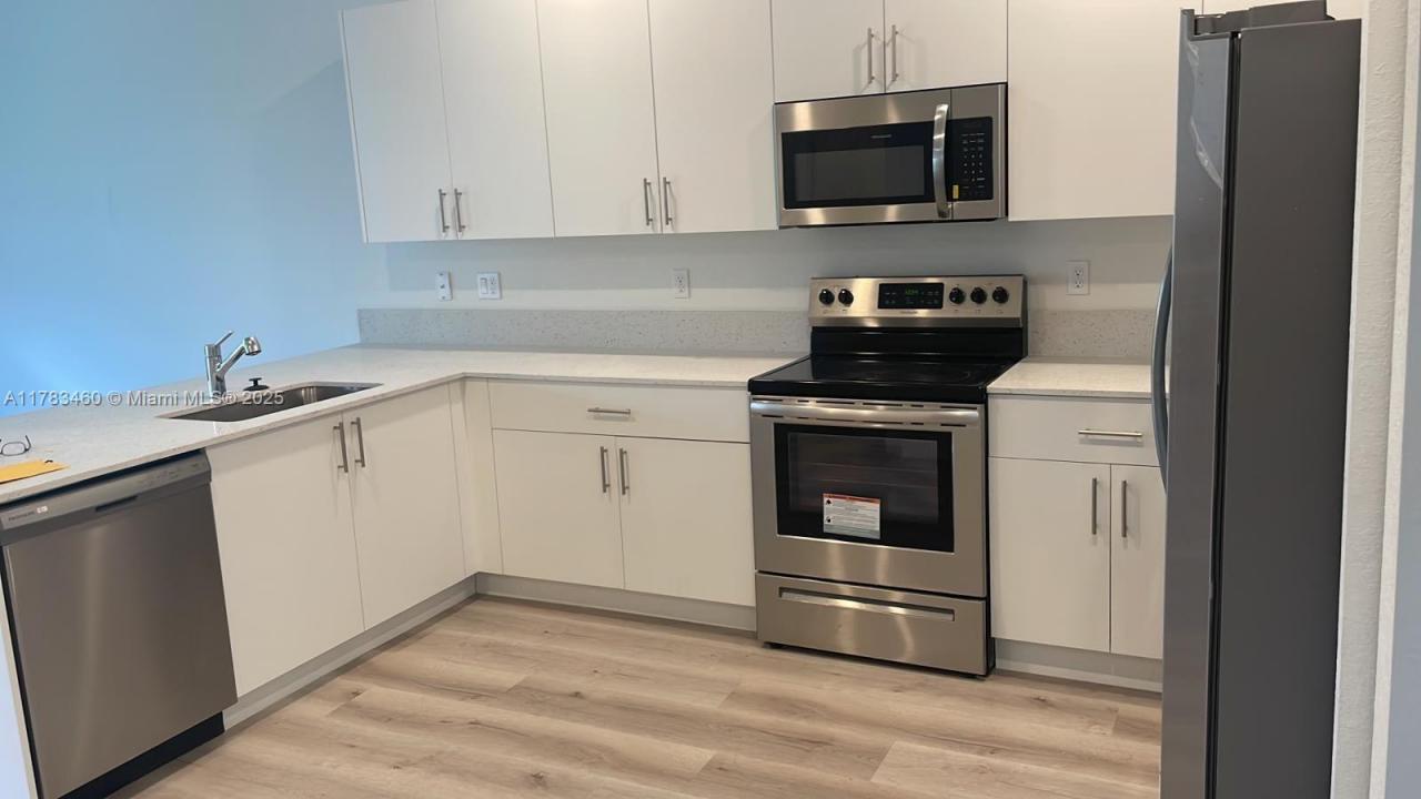 238 SW 159th Ct, Pembroke Pines, Florida 33027