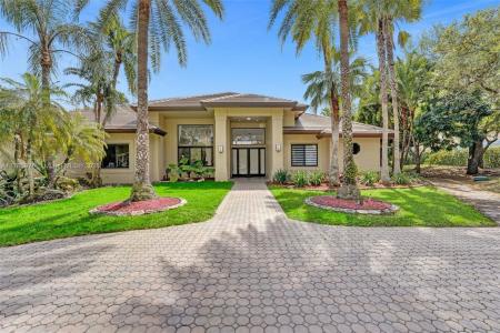 3320 Bridle Path Ln, Weston, Florida 33331, USA