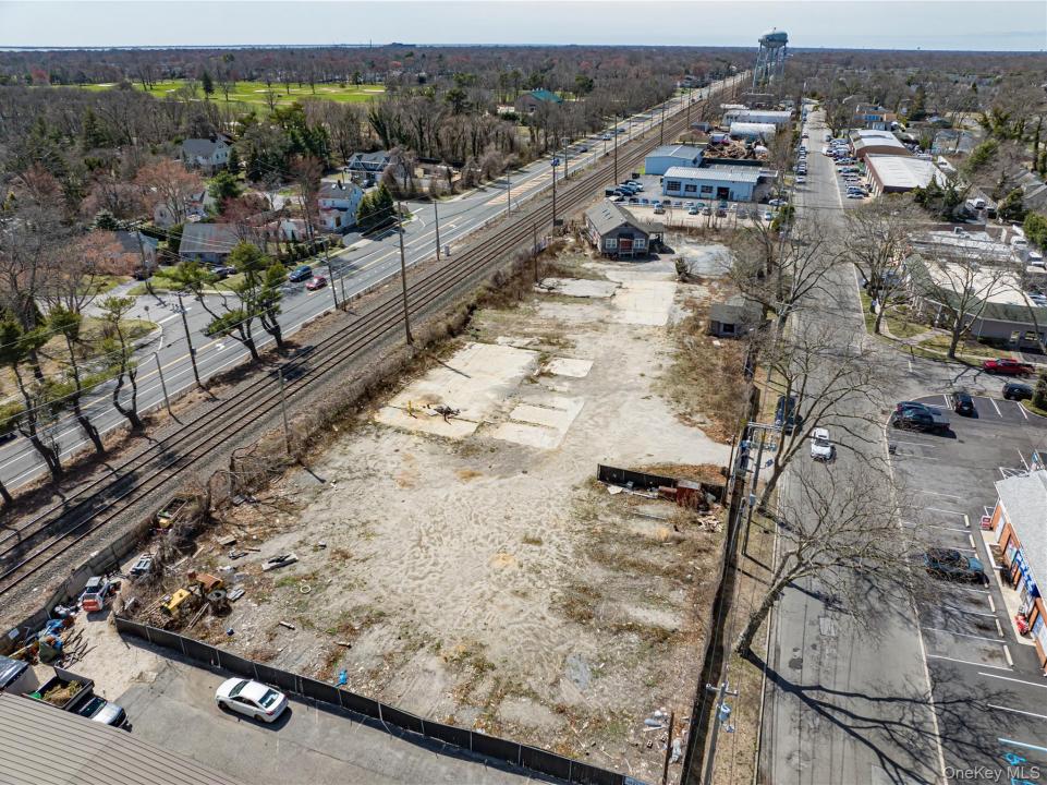 245 Orinoco Drive, Islip, New York 11718, États-Unis