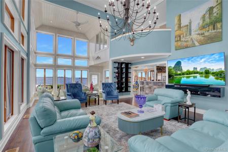 505 East Drive, Babylon, ニューヨーク 11726, アメリカ合衆国