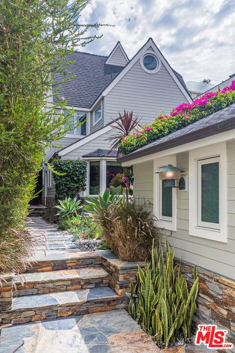 Malibu Colony Road, Malibu, California 90265