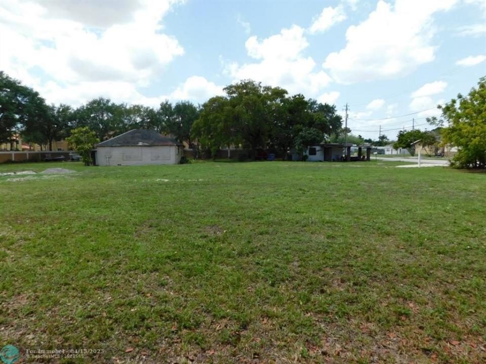 5830 Liberty St, Hollywood, Florida 33021, Stati Uniti