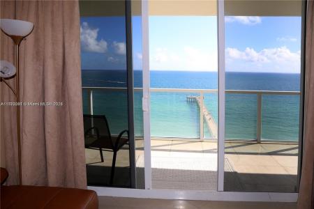 16699 Collins Ave 1202, Sunny Isles Beach, Florida 33160, USA
