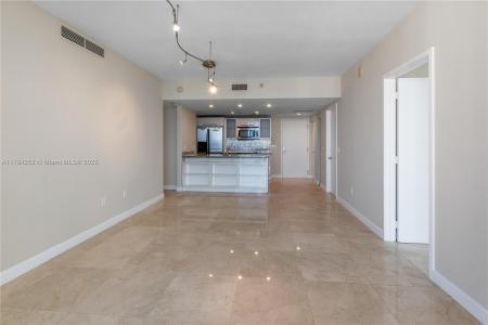 185 SW 7th St 4209, Miami, Florida 33130, USA