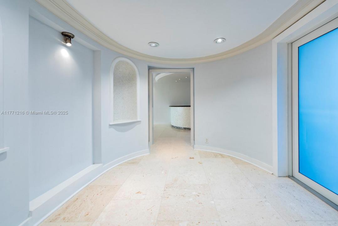 333 Sunset Dr 804, Fort Lauderdale, Florida 33301, USA