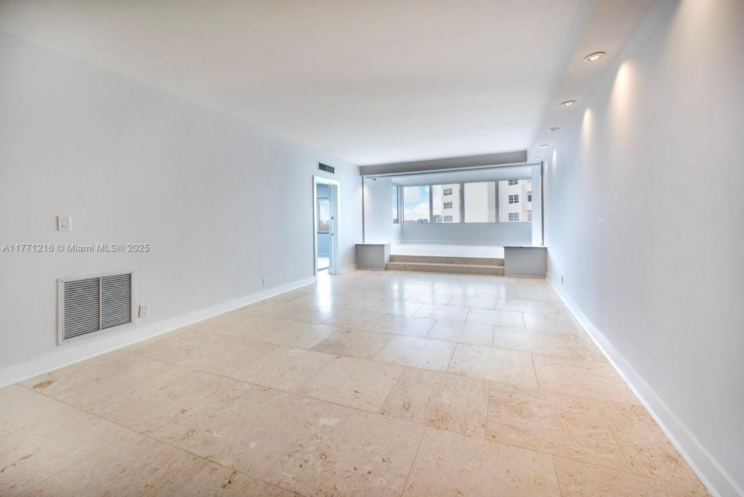 333 Sunset Dr 804, Fort Lauderdale, Florida 33301, USA