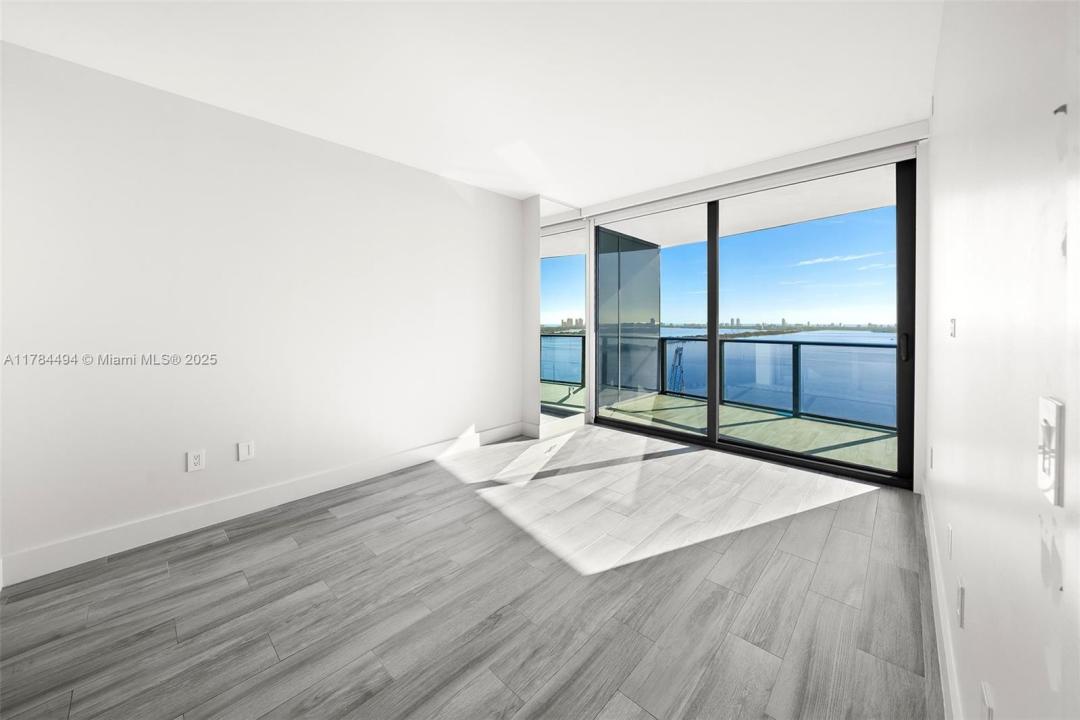 460 NE 28th St 2707, Miami, Florida 33137, Stati Uniti
