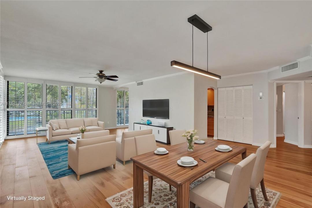 1101 River Reach Dr 110, Fort Lauderdale, Флорида 33315, Соединенные Штаты