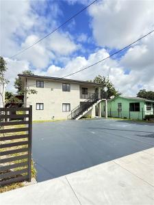 Opa-Locka, Florida 33054