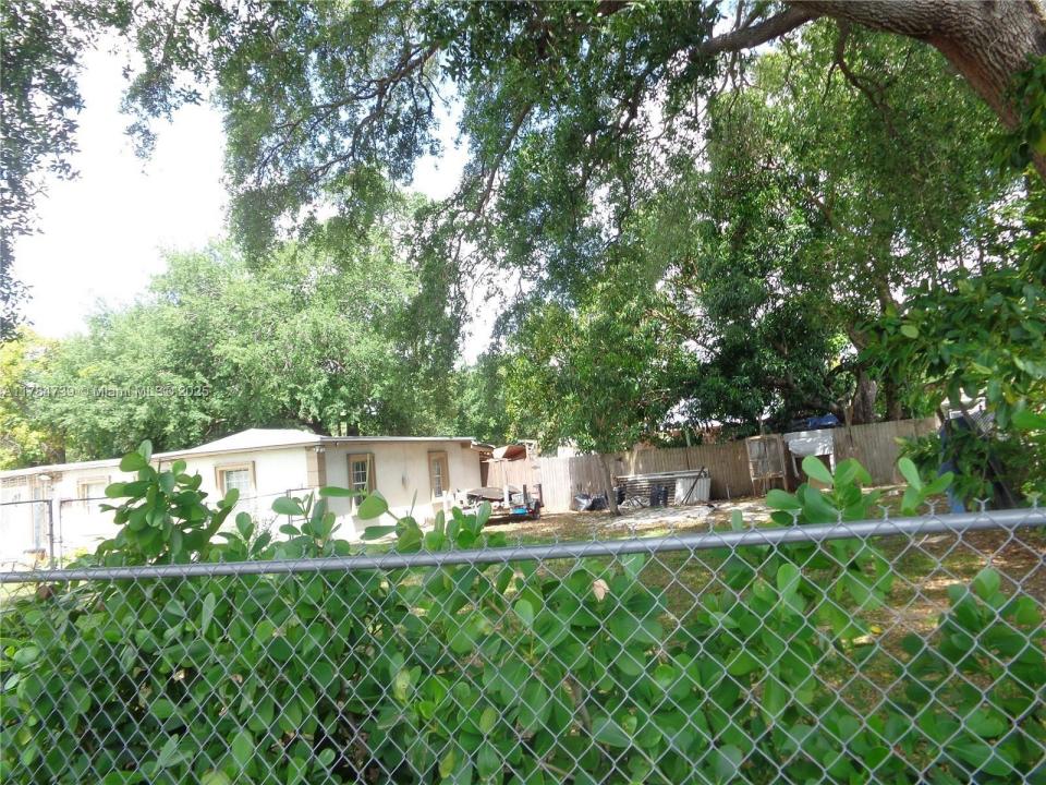 Miami, Florida 33147, HOA KỲ