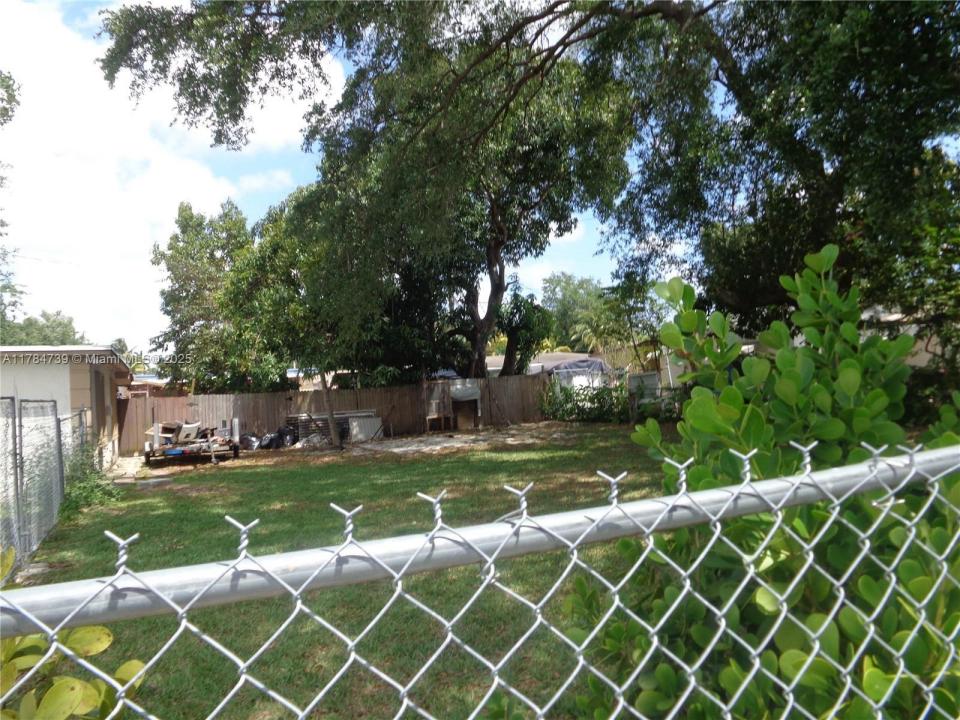 Miami, Florida 33147, HOA KỲ