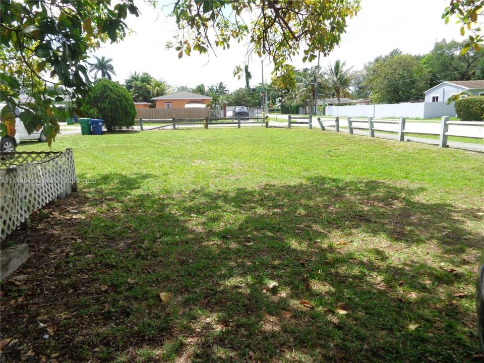 Miami, Florida 33147, HOA KỲ