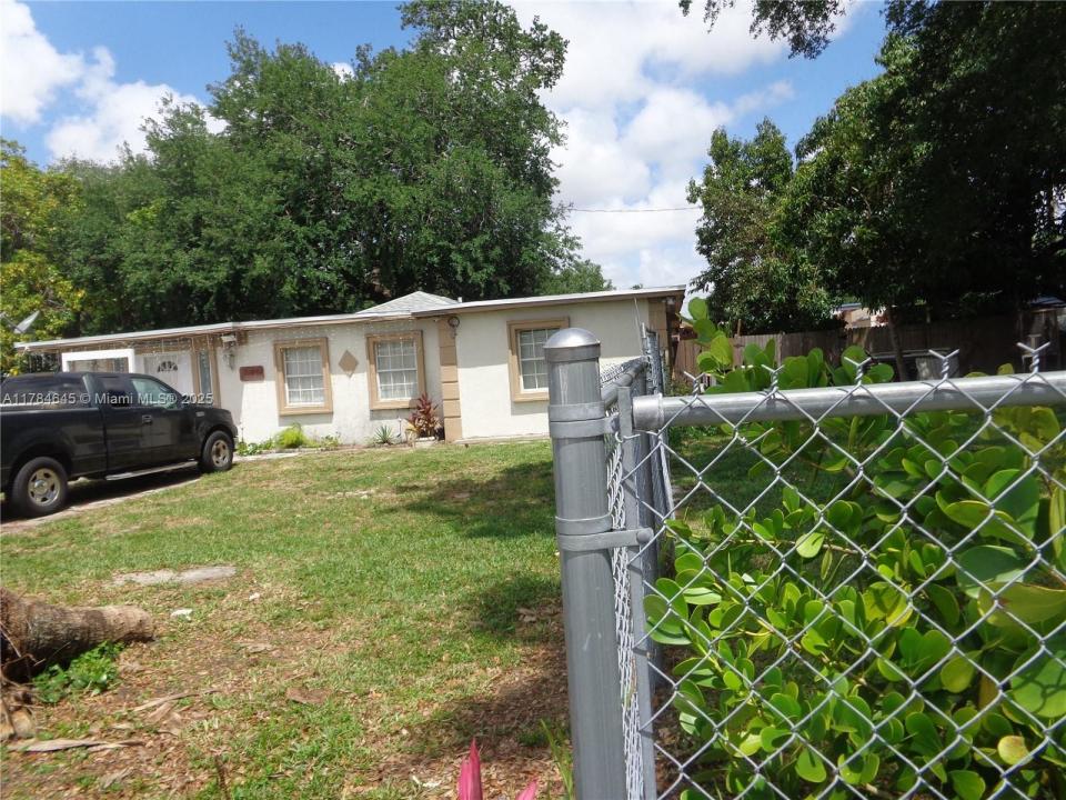 Miami, Florida 33147, HOA KỲ