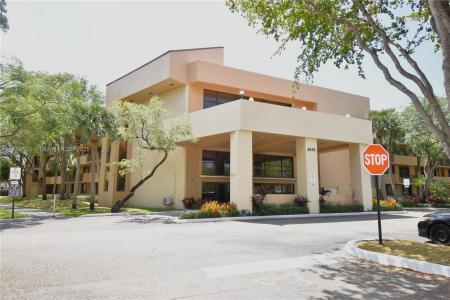 8592 W Sunrise Blvd 303, Plantation, Florida 33322, USA