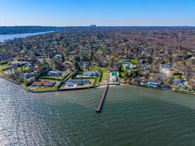 33 Harbour Road, North Hempstead, Nueva York 11024, Estados Unidos