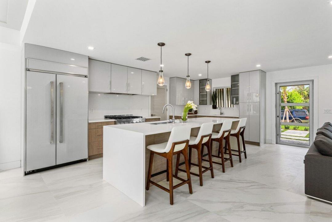 902 SW 27th Place, Boynton Beach, Florida 33435