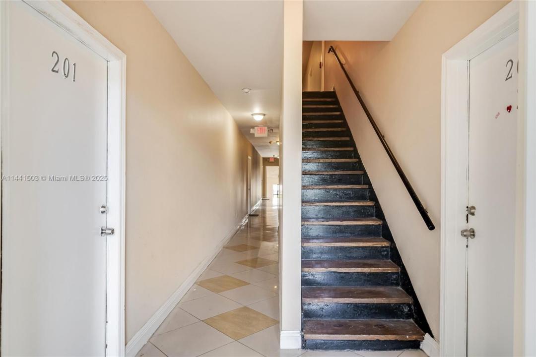 440 SW 5th Ave, Miami, Florida 33130, USA
