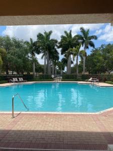 964 SW 147th Ave 2606, Pembroke Pines, Florida 33027, USA