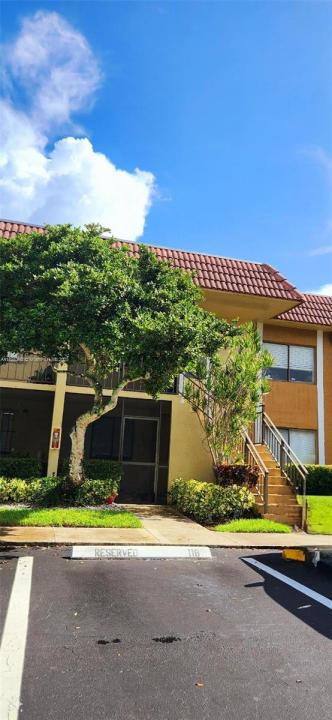 307 Lakeview Dr 102, Weston, Florida 33326, Stati Uniti