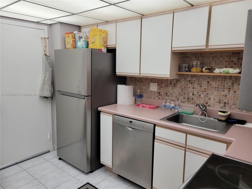 251 174th St 1208, Sunny Isles Beach, Florida 33160, Stati Uniti