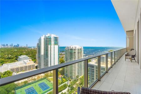 2678 Tigertail Ave PH4, Miami, Florida 33133, USA