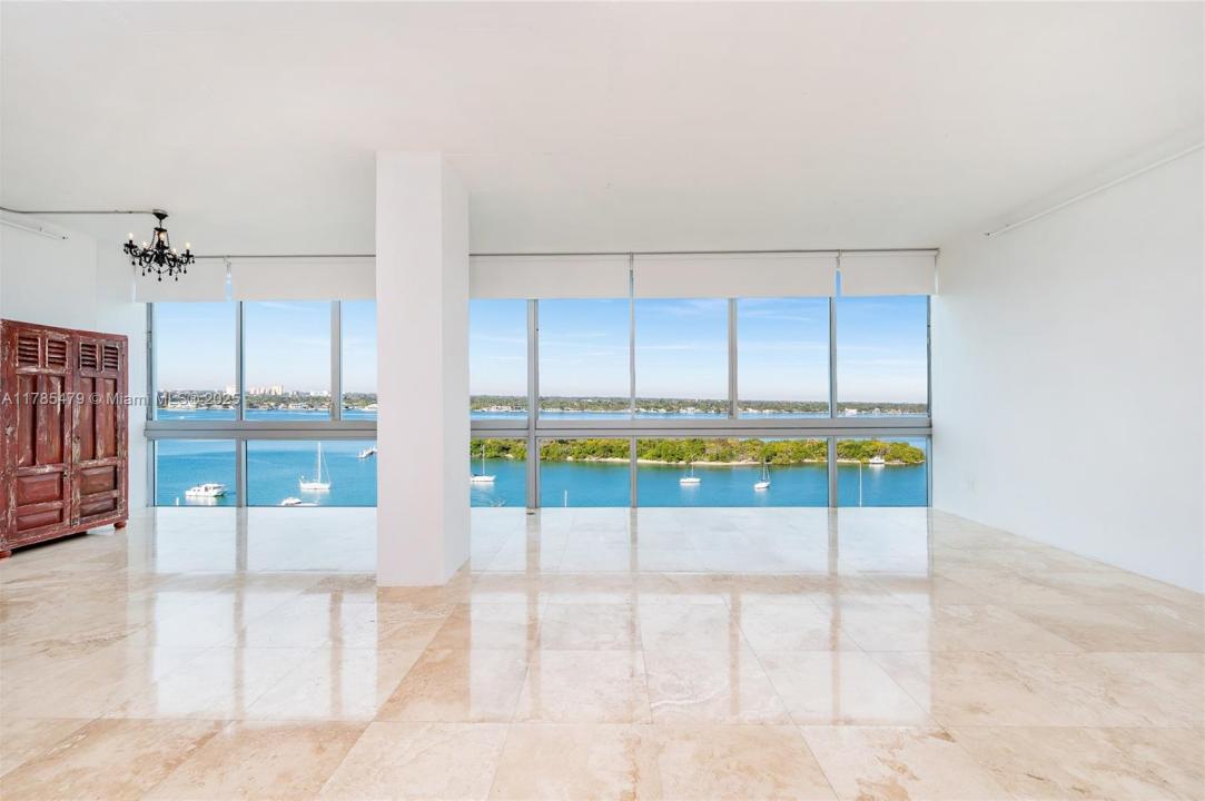 7934 West Dr 1101, North Bay Village, Flórida 33141, Estados Unidos