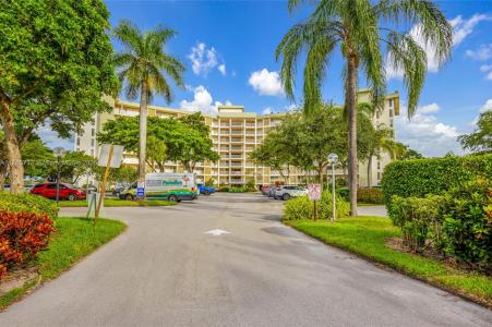 Pompano Beach, Florida 33069, USA
