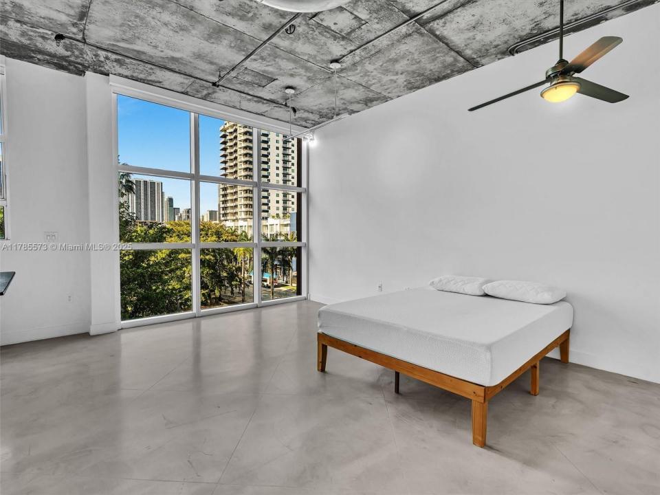 2001 Biscayne Blvd 3413, Miami, Flórida 33137, Estados Unidos