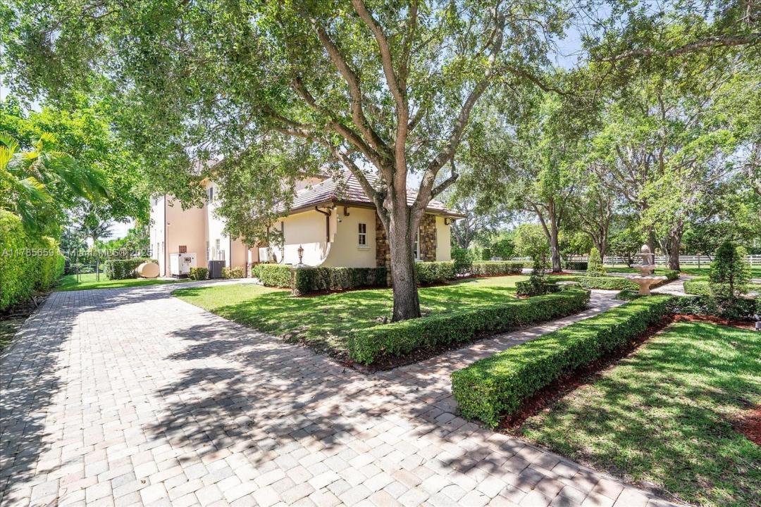 12270 SW 45th St, Miami, Floride 33175, États-Unis