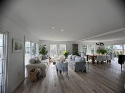 3 Baldwin Road, Middletown, RI 02842, USA