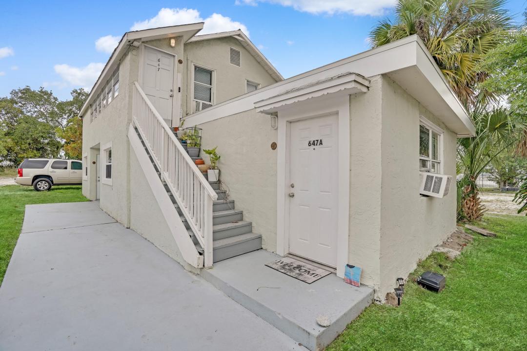 637 - 647 N 2nd N Street, Fort Pierce, Florida 34950, Estados Unidos