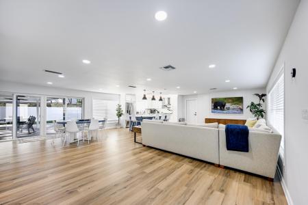 206 Colony Road, Jupiter Inlet Colony, Florida 33469