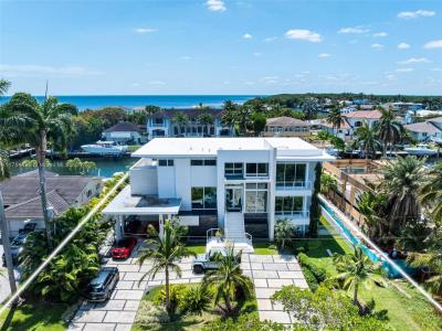 830 Lugo Ave, Coral Gables, Florida 33156