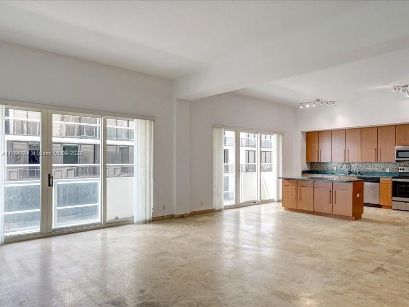 9499 Collins Ave PH-03, Surfside, Florida 33154