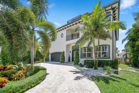 1030 Rhodes Villa Avenue, Delray Beach, Florida 33483