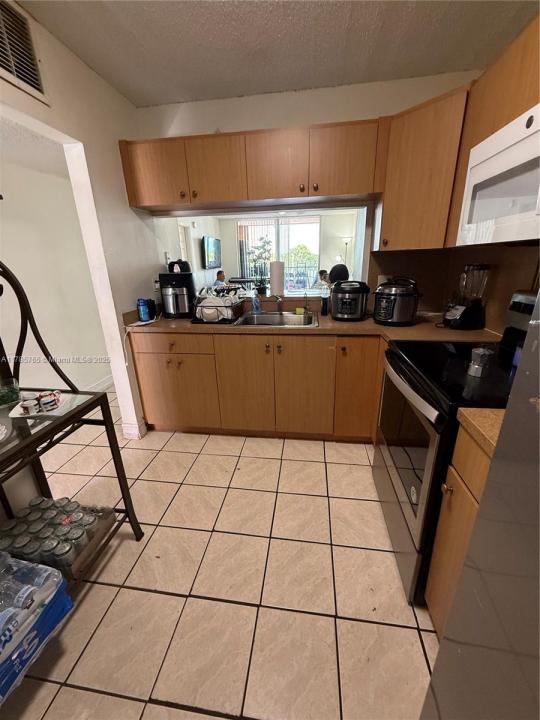19805 SW 114th Ave 315, Miami, Florida 33157