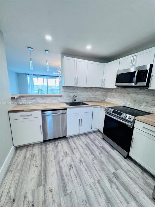 1750 NE 191st St 725-4, Miami, 플로리다 33179, 미국