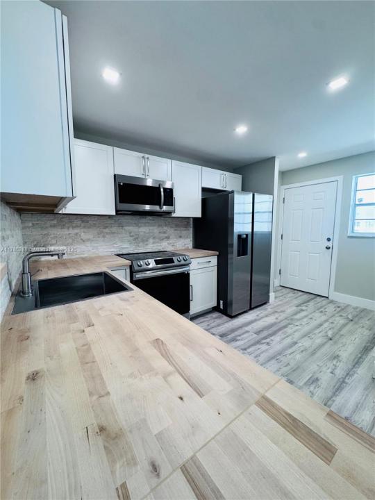 1750 NE 191st St 725-4, Miami, 플로리다 33179, 미국