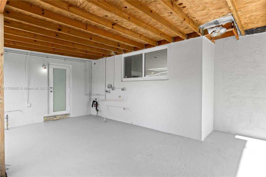 18420 NW 42nd Ave, Miami Gardens, Floride 33055, États-Unis