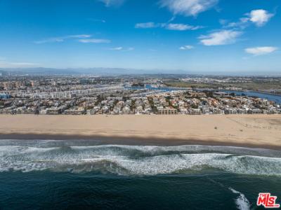 Roma Court, Marina Del Rey, California 90292