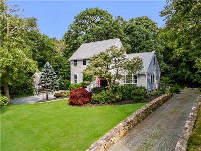 15 Bramblewood Cross Road, Little Compton, RI 02837, USA