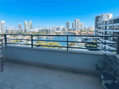 500 Three Islands Blvd 802, Hallandale Beach, Florida 33009, USA