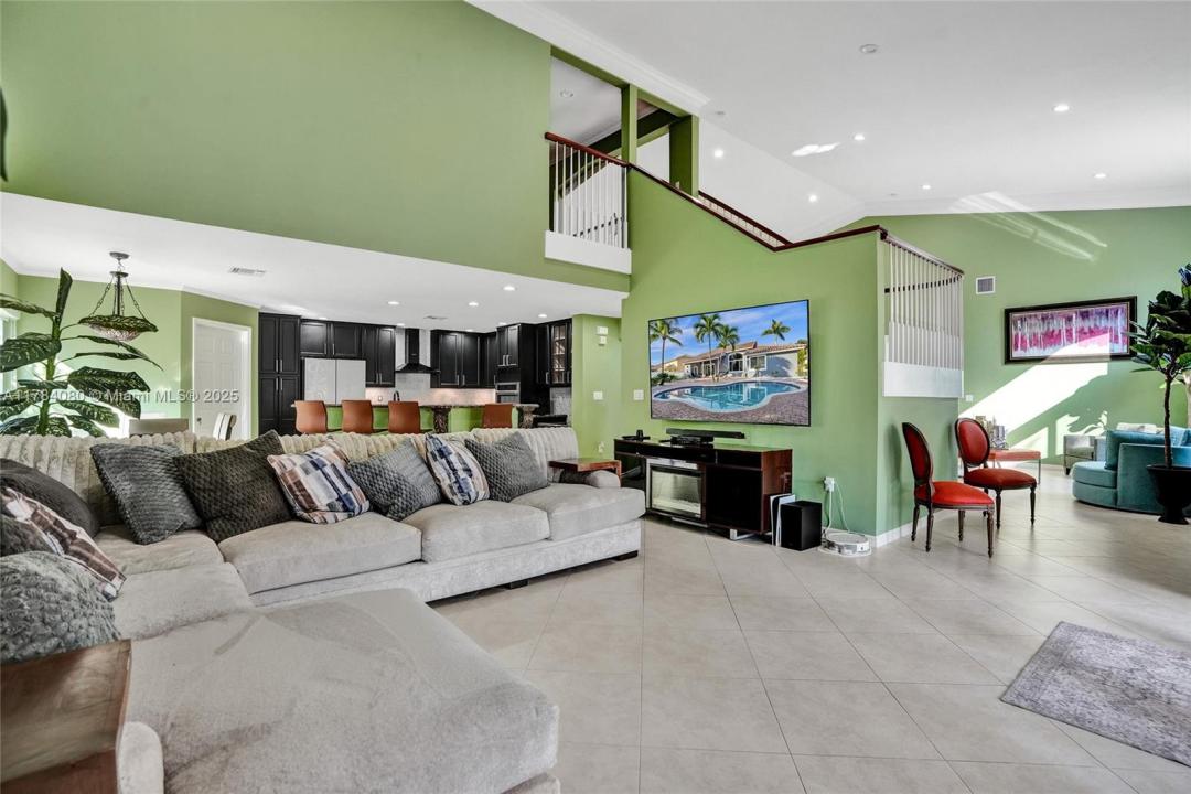 1322 NW 139th Ave, Pembroke Pines, Florida 33028
