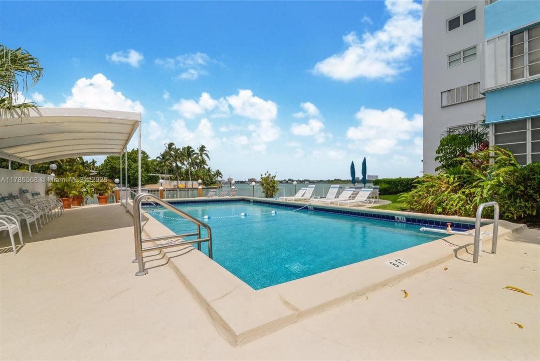 10300 W Bay Harbor Dr 9D, Bay Harbor Islands, Флорида 33154, Соединенные Штаты