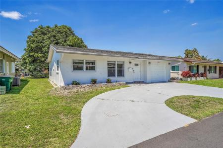 6001 NW 66th Ter, Tamarac, Florida 33321, USA