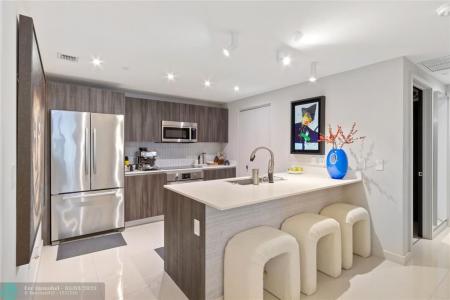 488 NE 18th St 2010, Aria/bay, Miami, Florida 33132